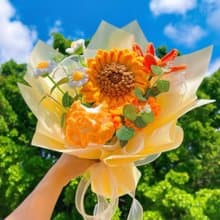 手作鉤織珍藏時刻花束