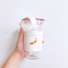 【小熊比比】香蕉刺繡米白飲料杯袋