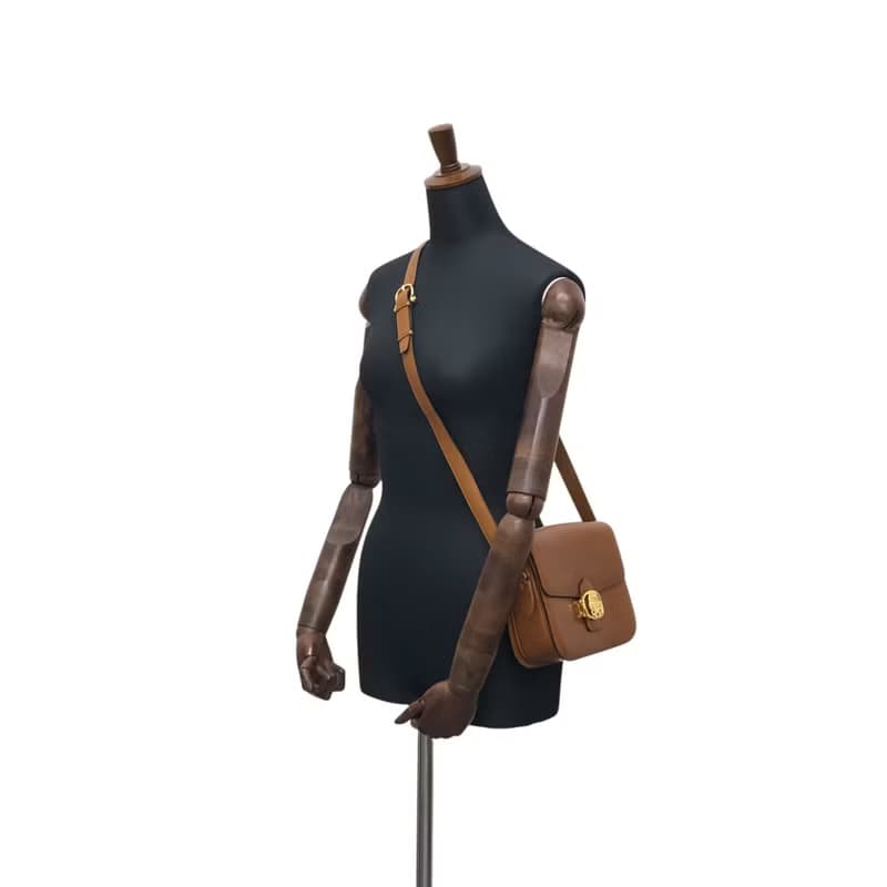 【 日本直送　名牌中古包 】CELINE セリーヌ ショルダーバッグ キャメル エンブレム レザー vintage ヴィンテージ オールド 4zs7bs