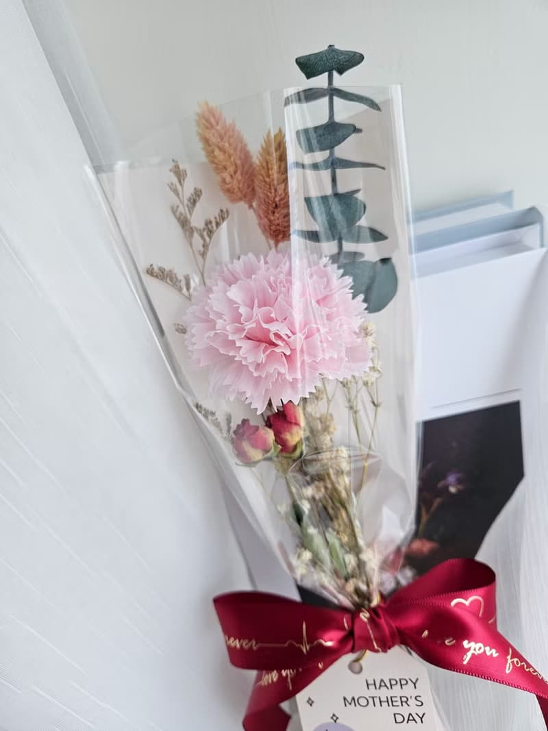 康乃馨香皂花單支花束 母親節花束