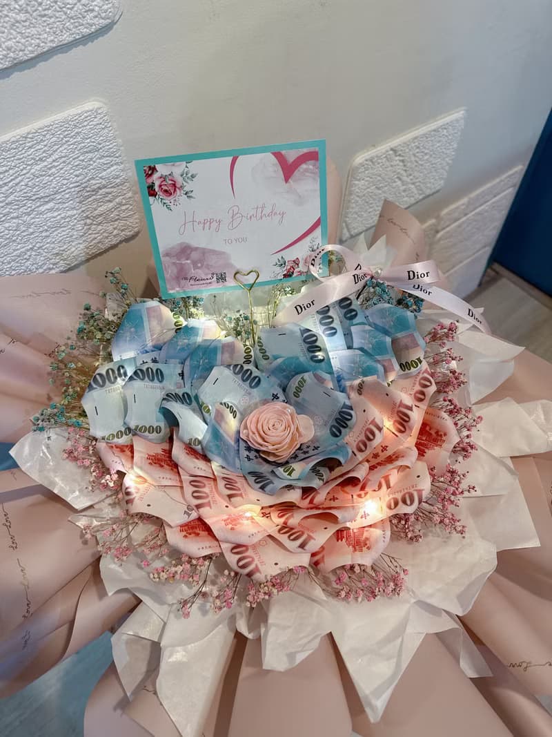 可配合急件_山茶花鈔票花束/海芋鈔票 愛心鈔票花束 錢錢花 有錢