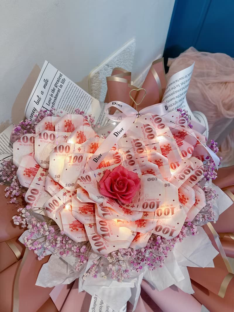 可配合急件_山茶花鈔票花束/海芋鈔票 愛心鈔票花束 錢錢花 有錢