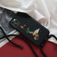 iPhone 16/15/14/13/12/SE3 聖誕夜小鎮 背繩背帶手機殼