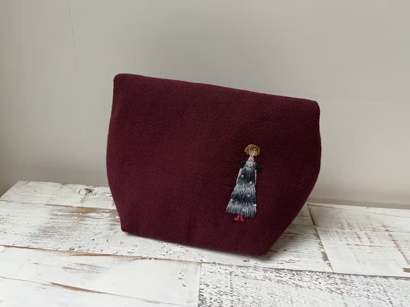 fingirl1000-NO.279一股刺繡旅行小窗包-1000枚女子展