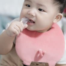  Bucute小豬屁屁口水巾/寶寶的彌月禮物/口水巾/彌月