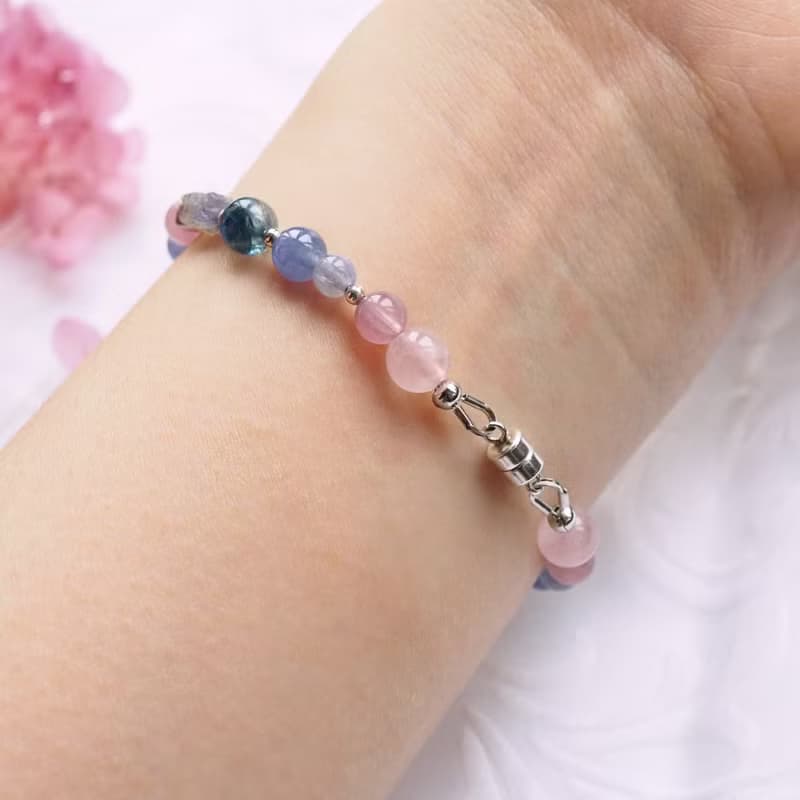 藍莓雪酪──壓克力畫 | 粉晶、紫水晶、藍晶石 天然石 925銀手鍊