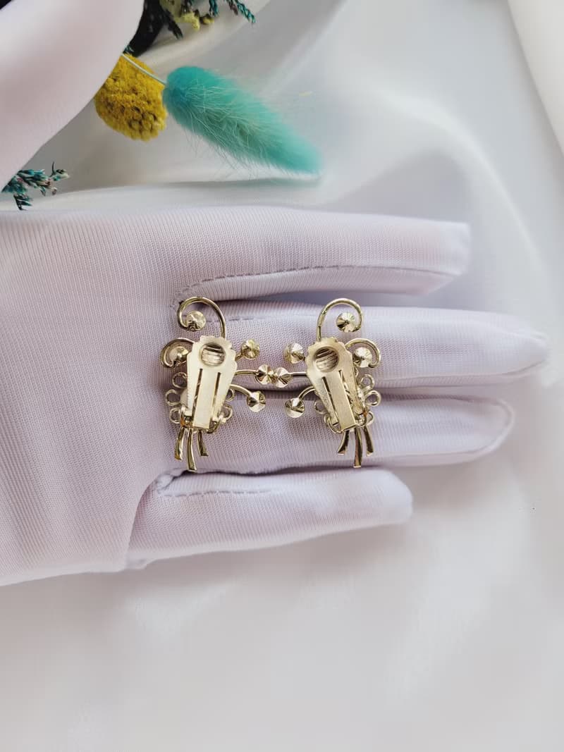 美國西洋古董飾品 / 粉色萊茵人造灰珍珠花束夾式耳環 復古首飾