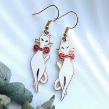 Vintage Jewelry 西洋古董飾品 優雅小白貓 景泰藍 耳勾 針式耳環