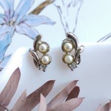 Vintage Jewelry 西洋古董飾品 秀氣小仿珠 小巧貼耳 針式耳環