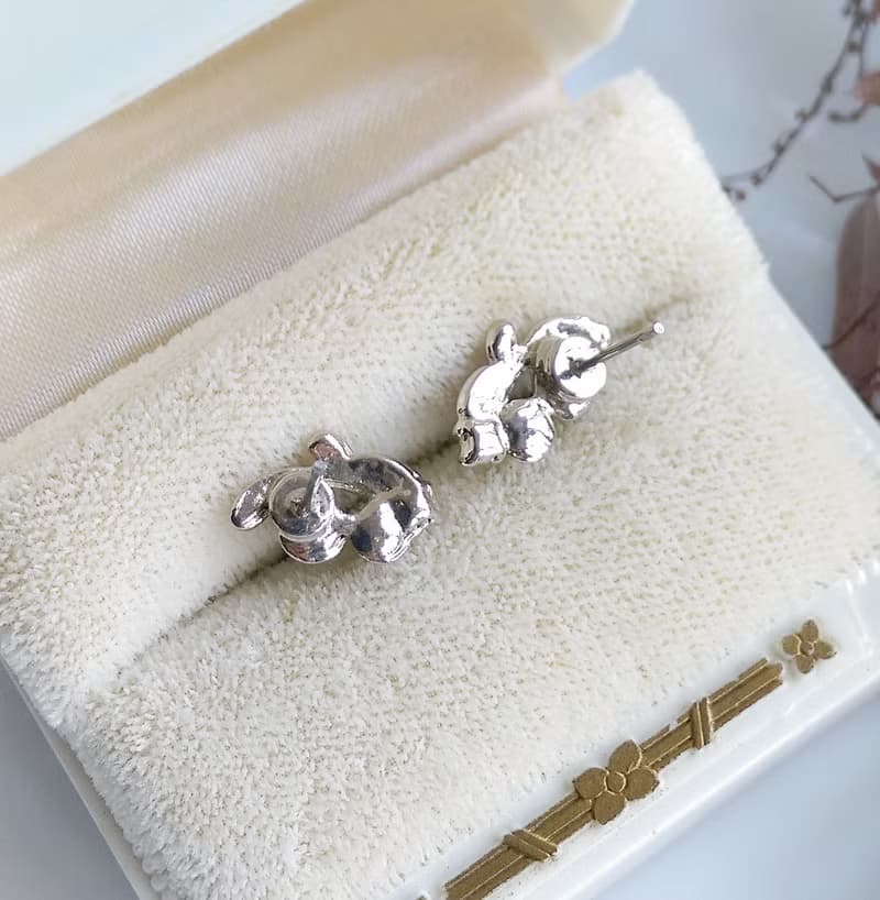 Vintage Jewelry 西洋古董飾品 秀氣小仿珠 小巧貼耳 針式耳環