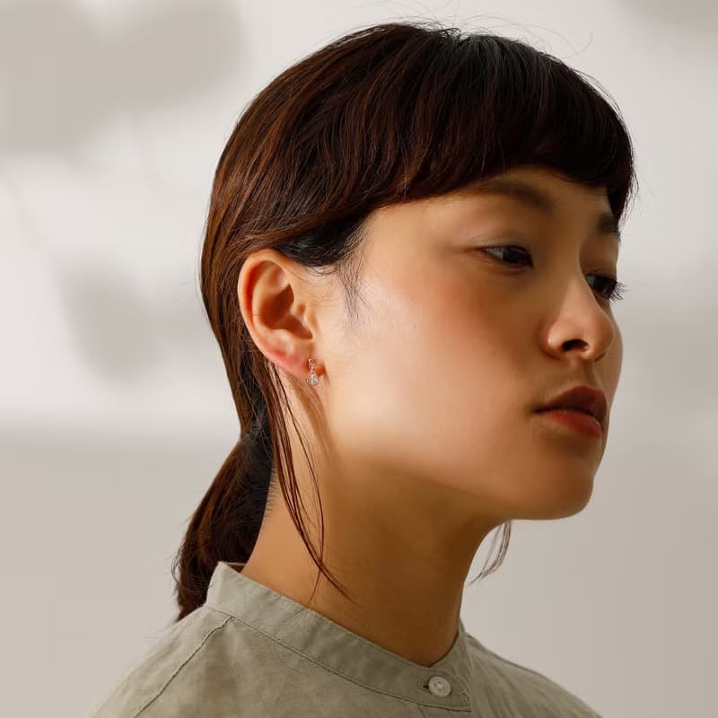 raindrop PG ―きらめく透明な雫のループフィットイヤリング　ピンクゴールド