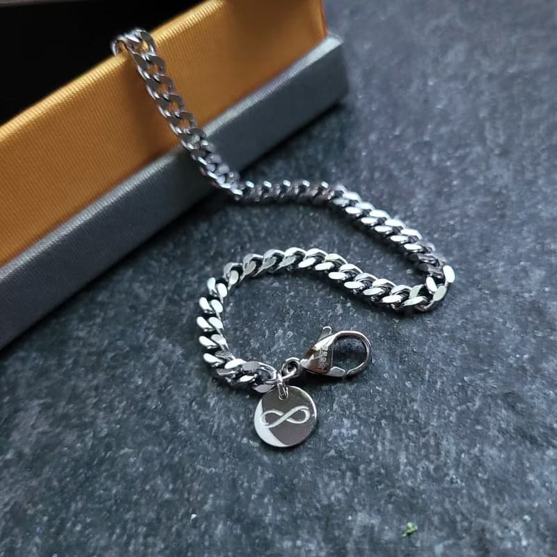 自信。4mm白鋼手鍊  中性手鍊 古巴手鍊