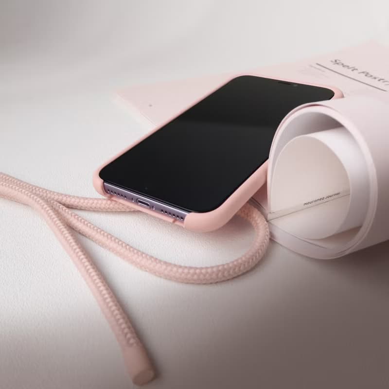 iPhone 17/16/15/14/13/12/SE3 迷人小圓花 二合一防摔背繩手機殼