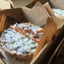 六吋 鹹派雙拼 1/2松露菌菇鹹派 & 1/2南瓜雞肉鹹派