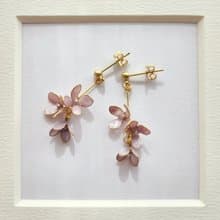ライラックのピアスorイヤリング