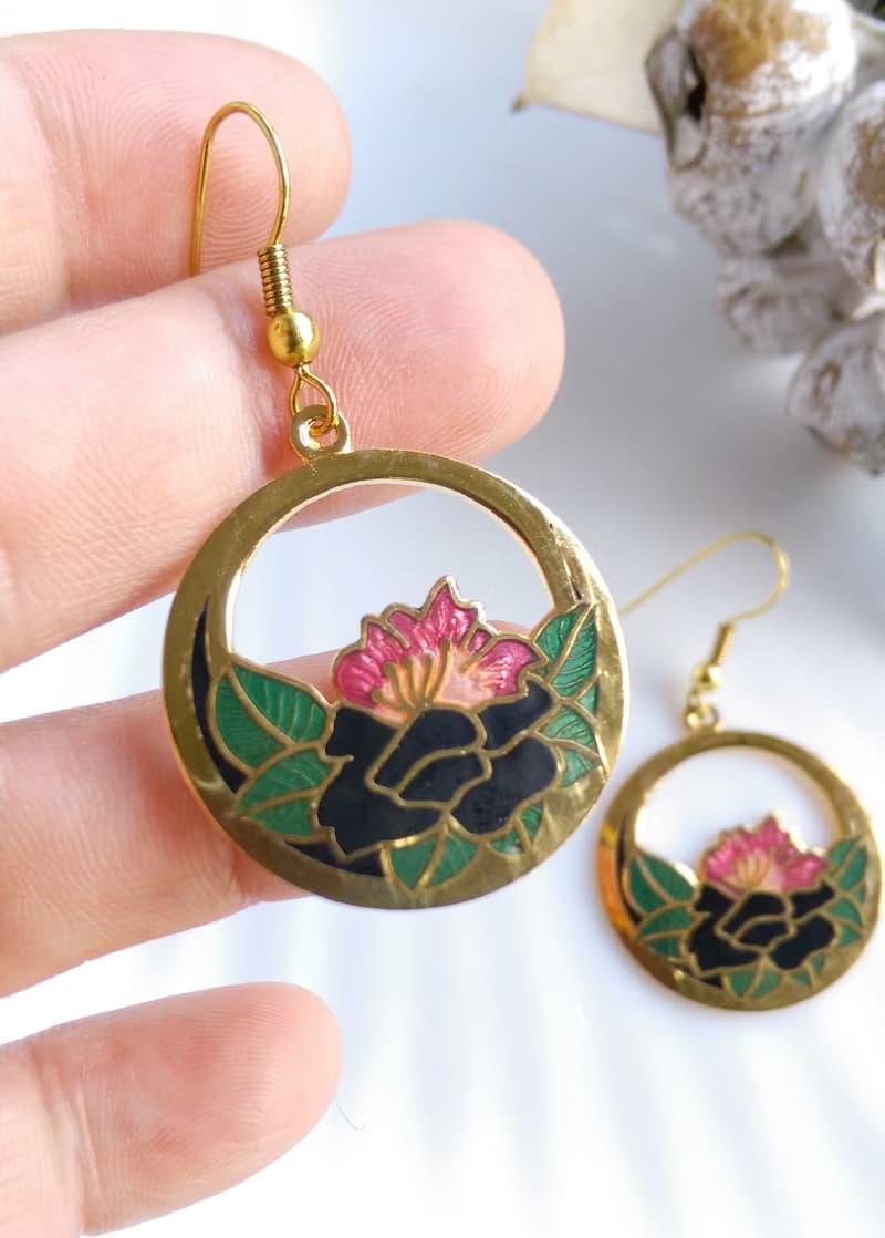 【西洋古董飾品 】景泰藍 雙朵花卉 耳勾針 針式耳環