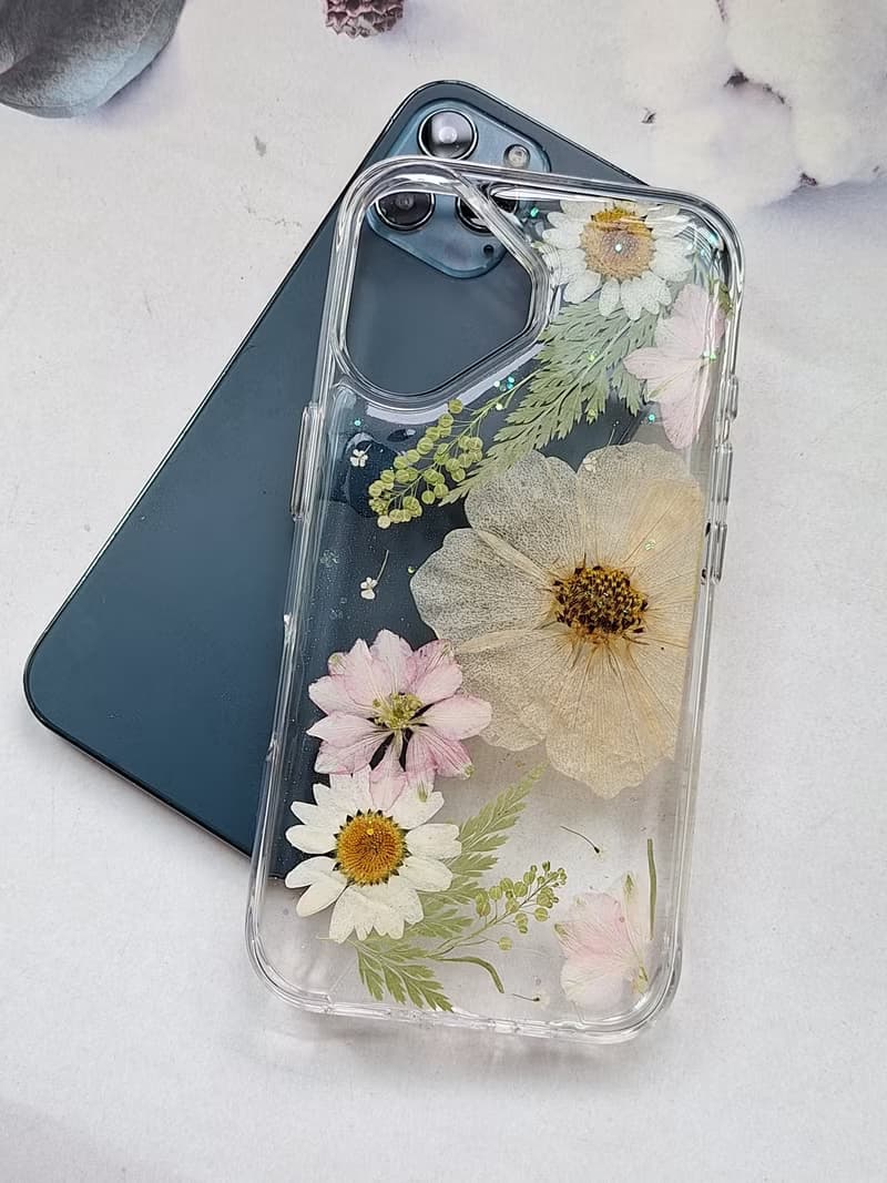 手作押花手機保護殼| 訂製 | Apple iPhone 16