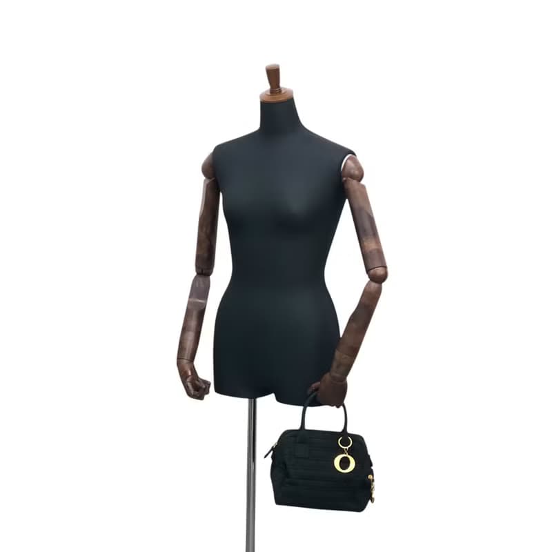 【 日本直送　名牌中古包 】Christian Dior クリスチャン ディオール ハンドバッグ ブラック チャーム ナイロン vintage  bir6d3