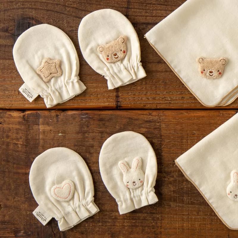 【日本Amorosa Mamma有機棉】嬰兒棉紗/紗布手套 貼布繡小兔