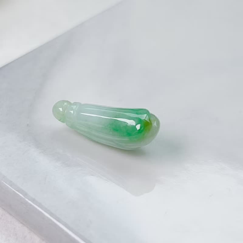 冰飄陽翡翠花苞 | 天然緬甸A貨翡翠 |  送禮