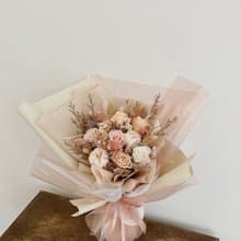 【永生玫瑰花花束】• 情人節/永生玫瑰花/永生玫瑰花花束/玫瑰花