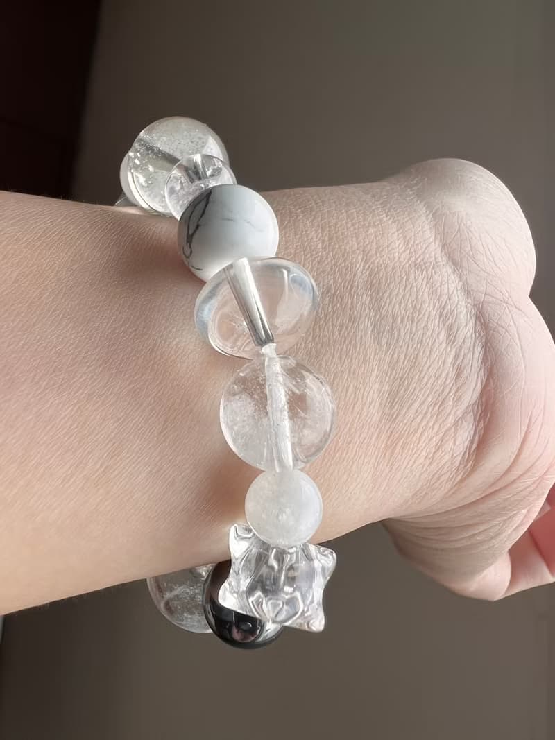 ||冬雪|| 淨化能量水晶手環。白幽靈/鈦赫茲/月光石/白松石