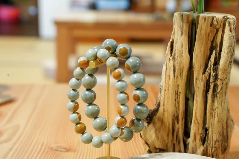 阿拉善瑪瑙彩玉 青鴨蛋鹹蛋黃3 顆顆有眼||辟邪平安 天然水晶手鍊