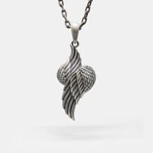 Overlapping Wing Pendant / DN-17