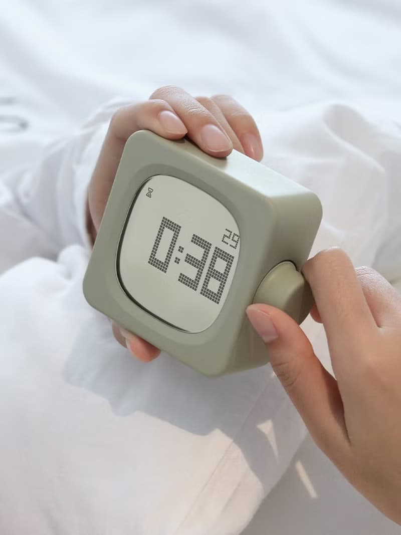 方塊鬧鐘 智能藍牙 日曆星期顯示 正倒計時 伴眠夜燈