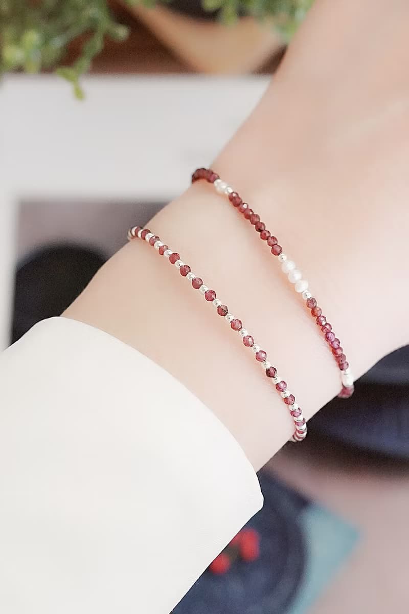 玫瑰星夜純銀手鍊(紅石榴石) | 開運水晶 聖誕禮盒 女生串珠手鏈
