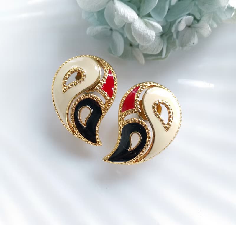 Vintage Jewelry 西洋古董飾品 AVON  對稱 新世代  針式耳環