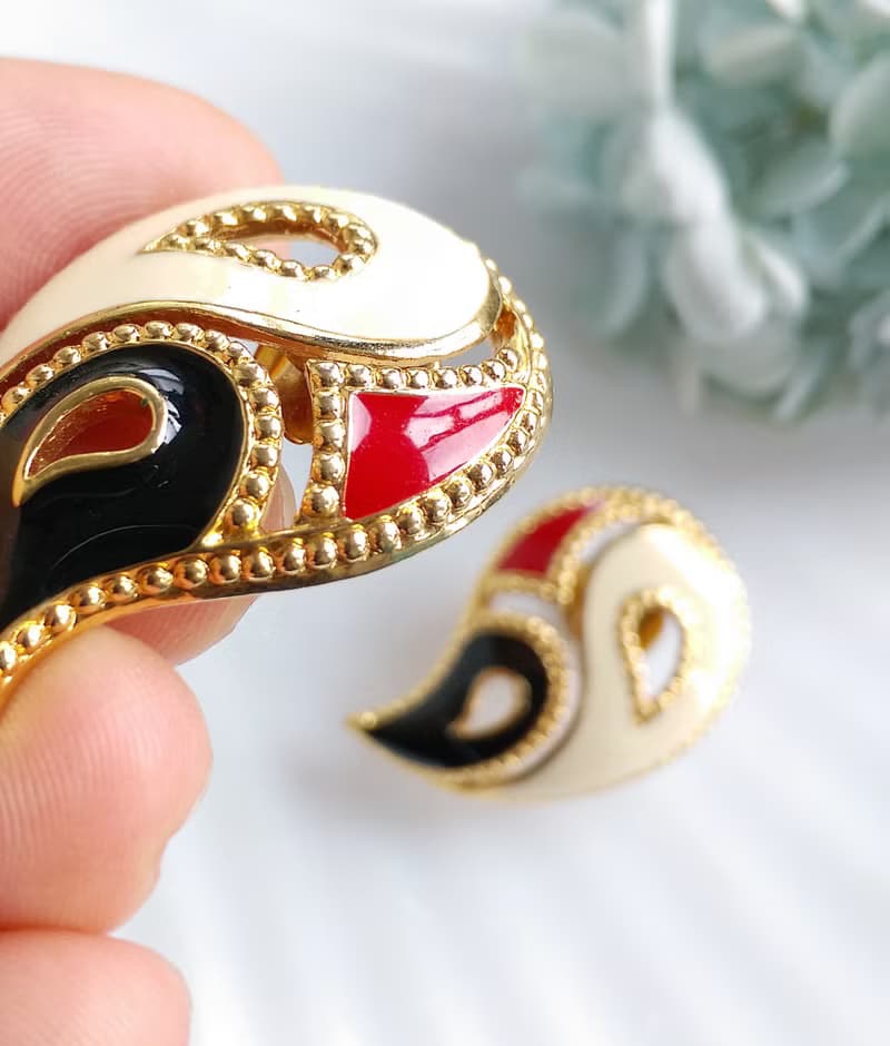 Vintage Jewelry 西洋古董飾品 AVON  對稱 新世代  針式耳環
