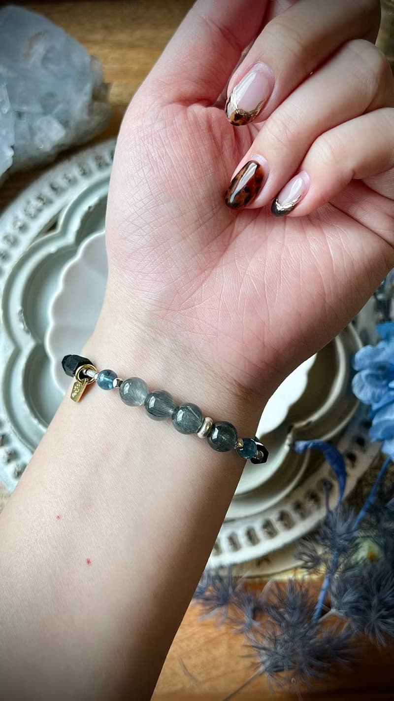 - 平行線 -天然水晶手鏈/黃銅手鍊