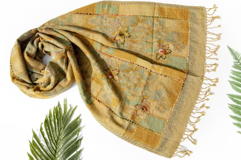 喀什米爾Cashmere/水煮羊毛披肩/針織圍巾/刺繡圍巾/羊絨披巾-花