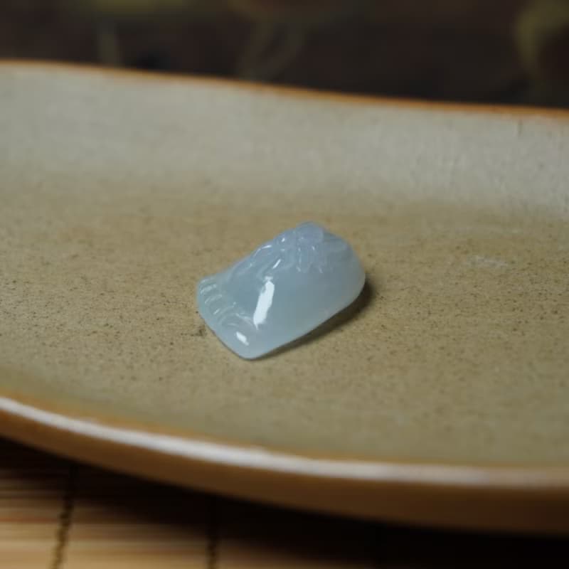 冰種翡翠知足常樂| 天然A貨翡翠 | 送禮