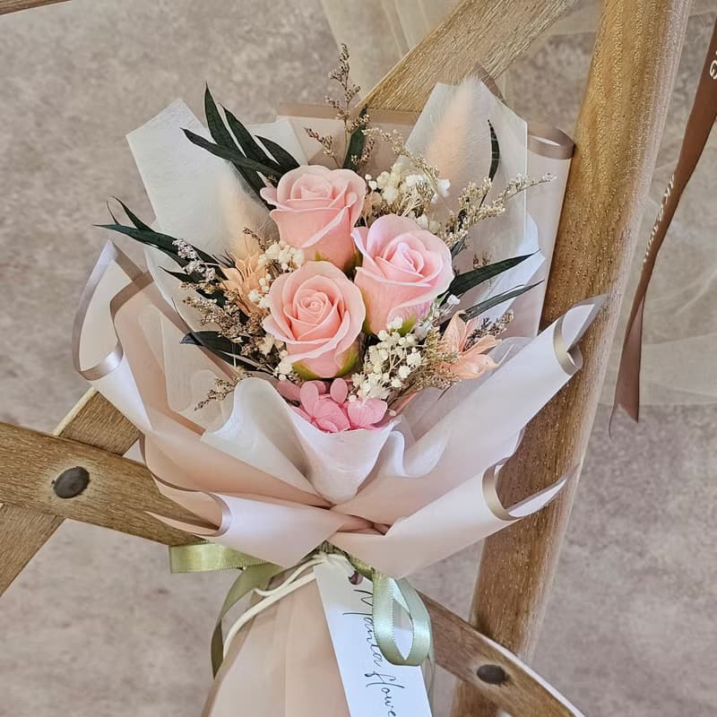 3朵粉玫瑰花束 / 香皂花花束 /粉愛你 現貨 快速出貨