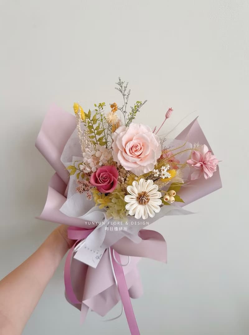 YUNYUN【熱銷款】不凋花&乾燥花 花束/ M尺寸