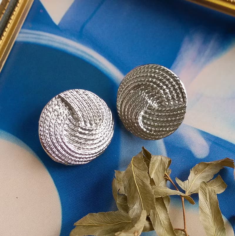 Vintage Jewelry 西洋古董飾品 銀色調 簡約 旋轉 針式耳環