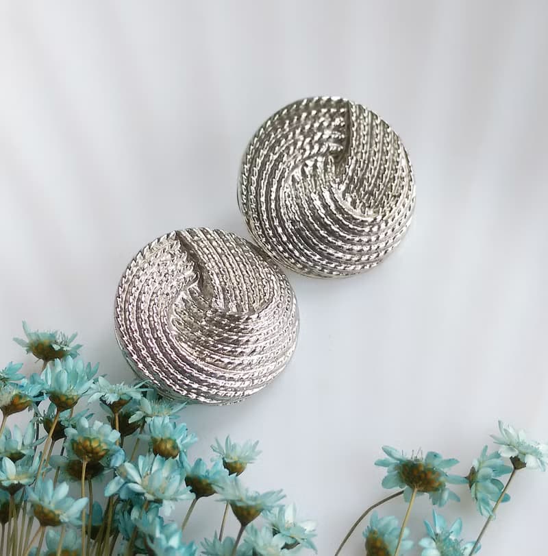Vintage Jewelry 西洋古董飾品 銀色調 簡約 旋轉 針式耳環