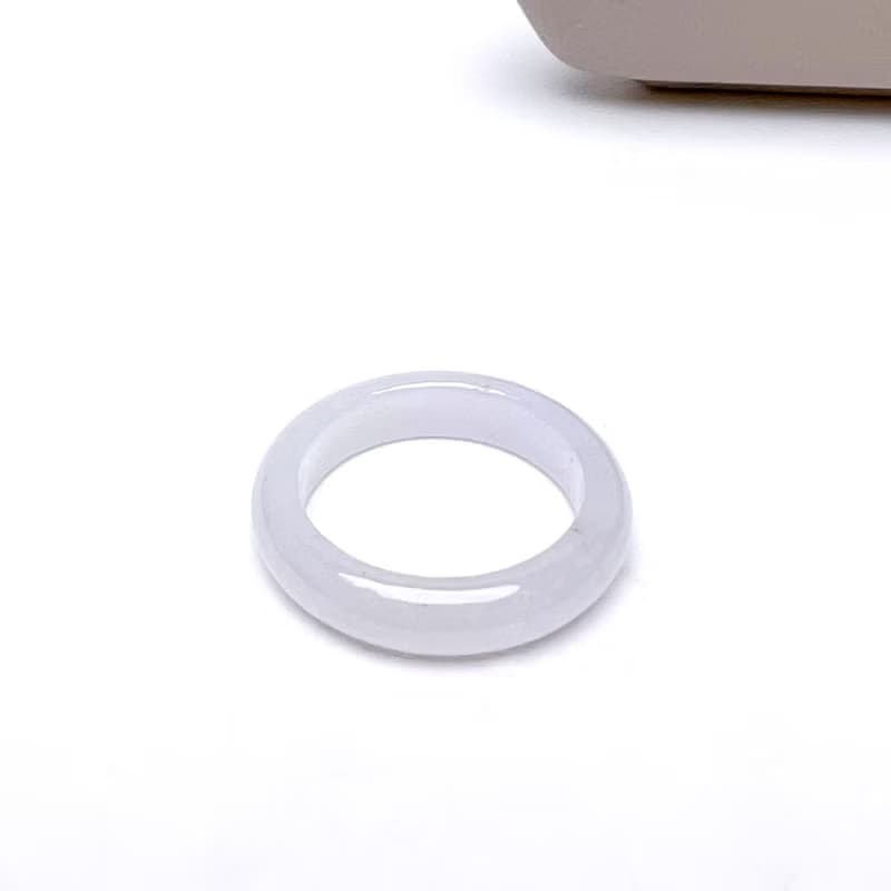 淡紫。翡翠細品歲月 一圖一物 療癒  I 天然緬甸A貨翡翠 戒圈 I