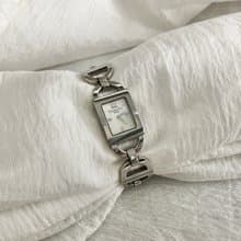 【 日本直送　名牌中古包 】Christian Dior 腕時計 シルバー クォーツ ステンレススチール マリス vintage ヴィンテージ cua7kz