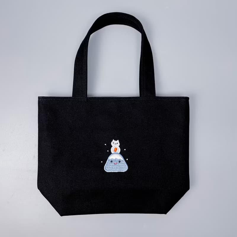 【富士山與雪貓】立體刺繡|帆布波奇包|附聖誕包裝