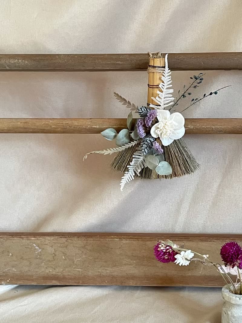 乾燥花送禮 掛飾 小掃帚 掃走霉運 祈福 消災