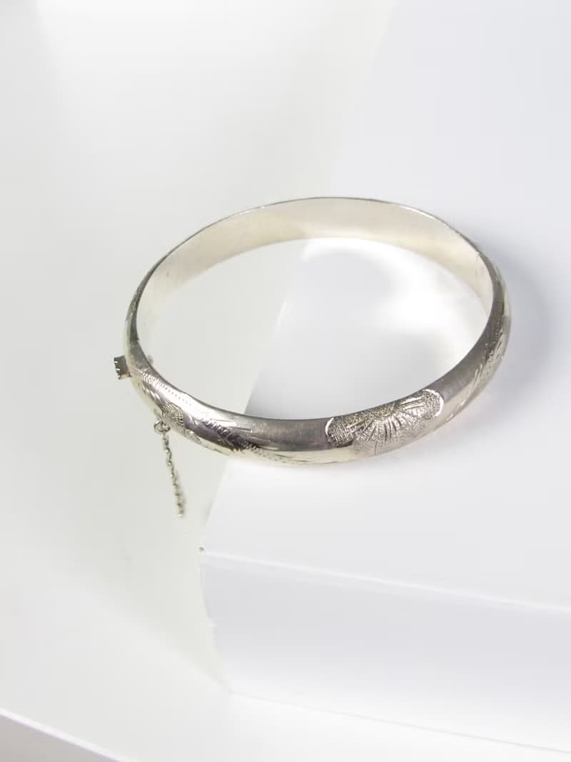 Vintage 925 Silver Floral Etched Sterling Silver Bangle Bracelet