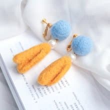 原創。羊毛氈純手工 | 戴珍珠耳環的少女 | 耳環