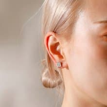 9pearl square pierced earring SV　ニッケルフリー　チタンポスト　パール　スクエア　シルバー