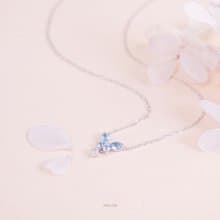 L'amour 氣質蝴蝶項鏈 (白金色)