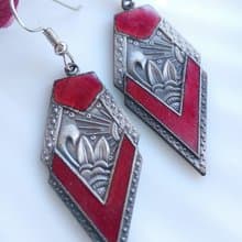 Vintage Jewelry TWO SISTERS 景泰藍 浮雕紅 耳勾 針式耳環