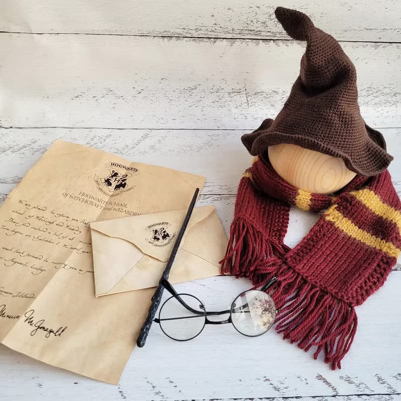 Newborn Wizard Hat/Wand/Scarf,Blanket . Baby photo props. Halloween Outfit
