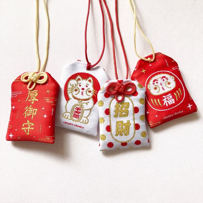 cheeky cheeky 厚面子 達摩 招財貓 御守 中指 招財  刺繡 新年